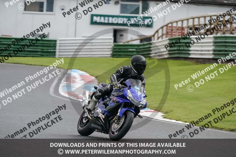 enduro digital images;event digital images;eventdigitalimages;mallory park;mallory park photographs;mallory park trackday;mallory park trackday photographs;no limits trackdays;peter wileman photography;racing digital images;trackday digital images;trackday photos